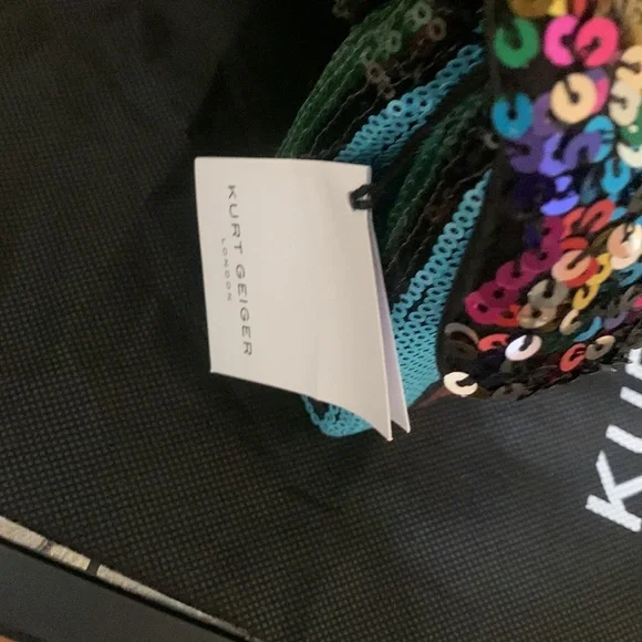 Kurt Geiger London Mini Kensington Sequin Crossbody Bag
KURT GEIGER LONDON - Picture 11 of 15
